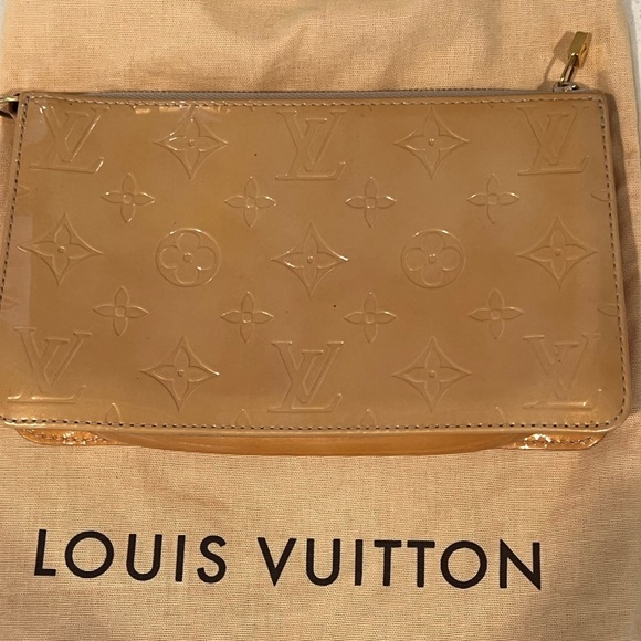 Louis Vuitton Monogram Vernis Lexington Pouchette - Picture 2 of 16